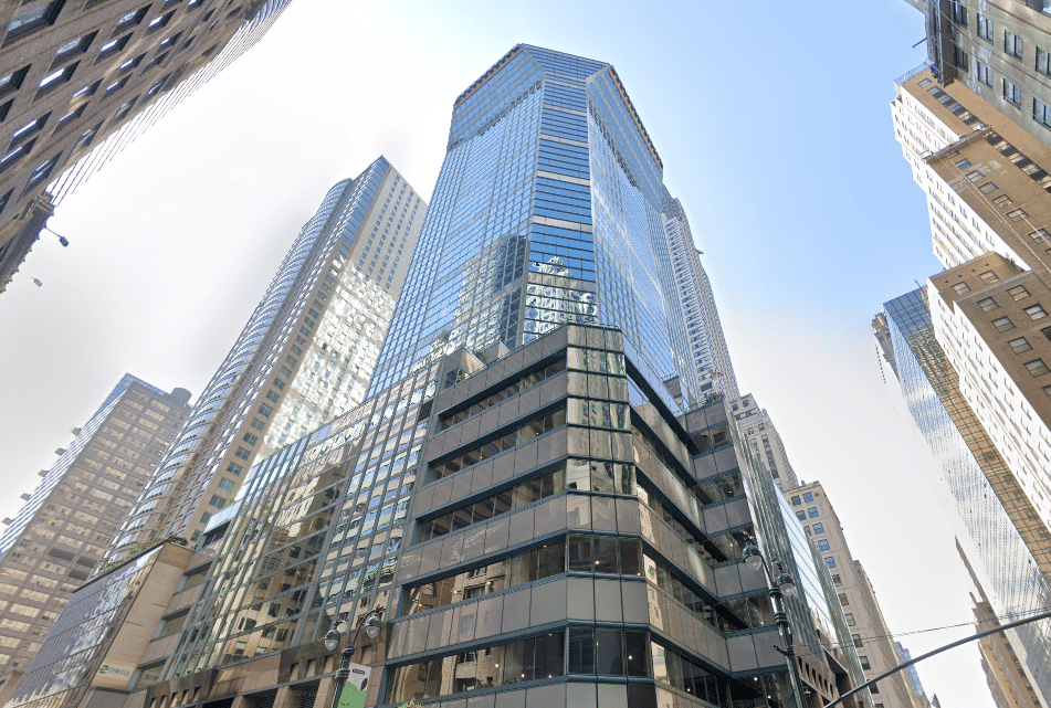 425 Lexington Avenue, commercial building offering Class A office space in Midtown East, NYC